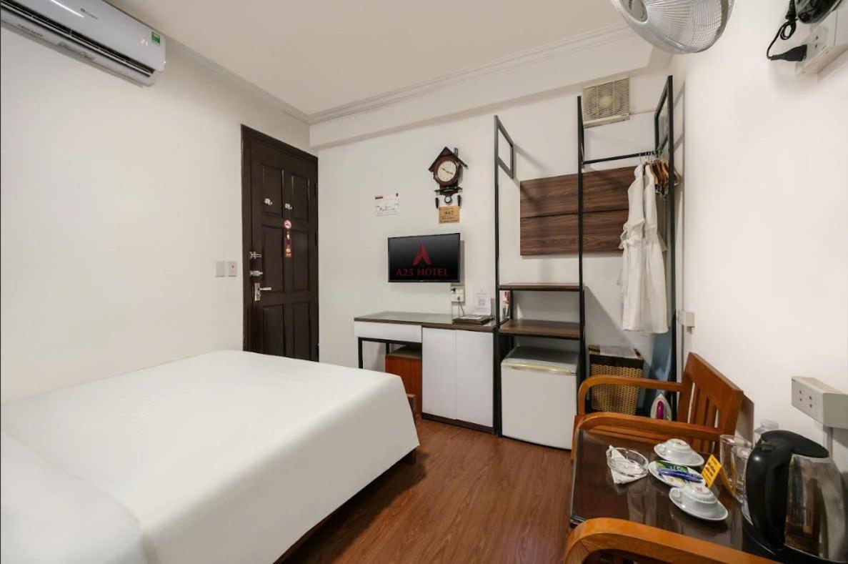 A25 Hotel - Doi Can 2 Hanoi Luaran gambar