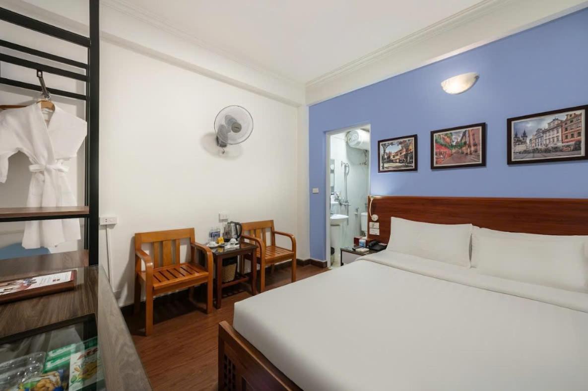A25 Hotel - Doi Can 2 Hanoi Luaran gambar